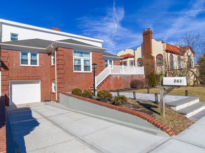 261 E Beech St #A, Long Beach, NY, 11561