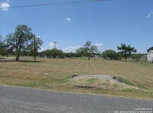 101 N County Road 5603, Castroville, TX 78009