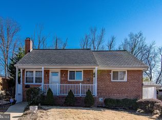 3271 Annandale Rd, Falls Church, VA 22042