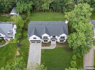 22 Northwood Ave, Demarest, NJ 07627