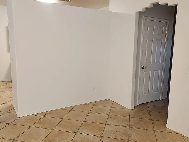 526 S Clubhouse Ln — Photo 28