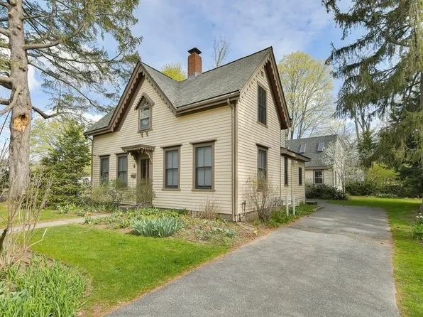 6 River St, Natick, MA 01760