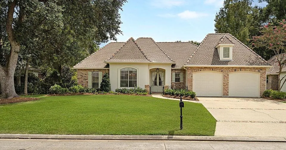 409 Claymont Ct