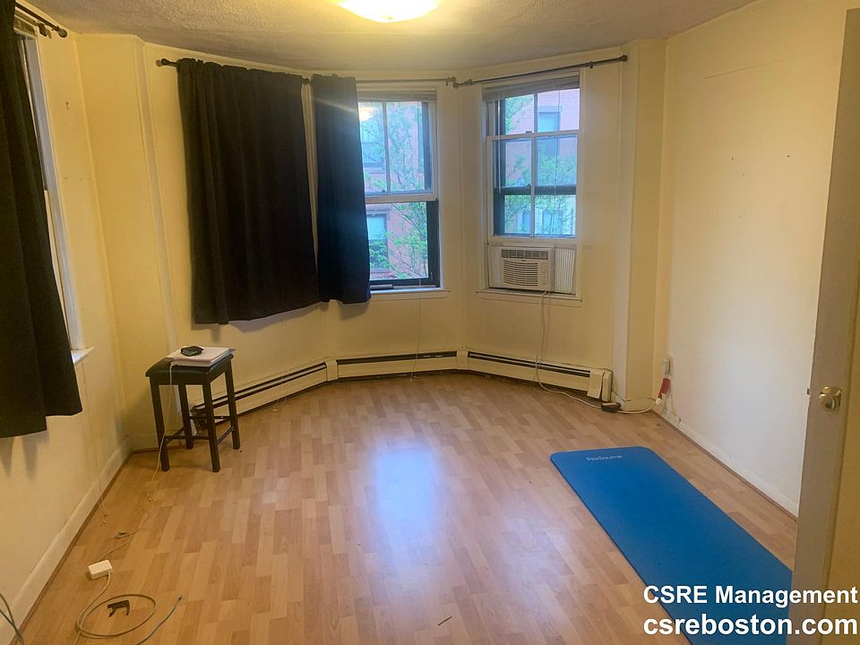 2nd image of 305 Shawmut Ave #6