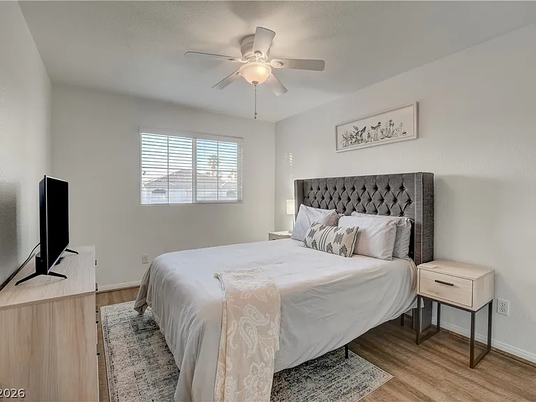 1721 Sweet Pea Ave — Photo 27