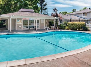 20 Klamath Way, Novato, CA 94947