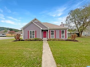 194 Pebble Cir, Pelham, AL 35124