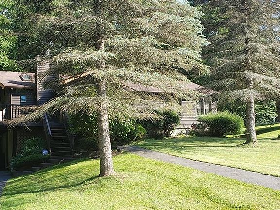 2nd image of 80 Lake View Dr