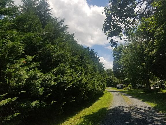 4th image of 19344 Dinkins Ln