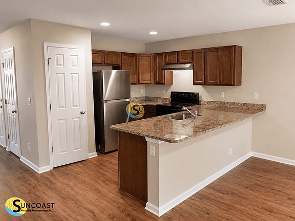 2nd image of 8406 Oden Ave