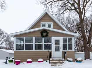 211 Euclid Ave, Waterloo, IA 50701