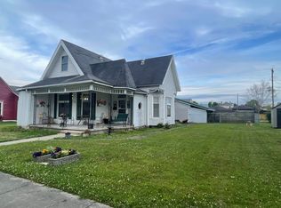 712 Oak St, Mitchell, IN 47446