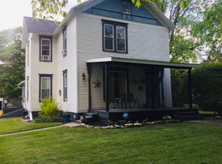 530 N 5th St, Sheldon, IL 60966