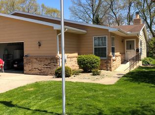 1602 Sturdy Rd #A, Valparaiso, IN 46383