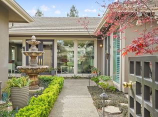 9508 Golf Course Ln, Elk Grove, CA 95758