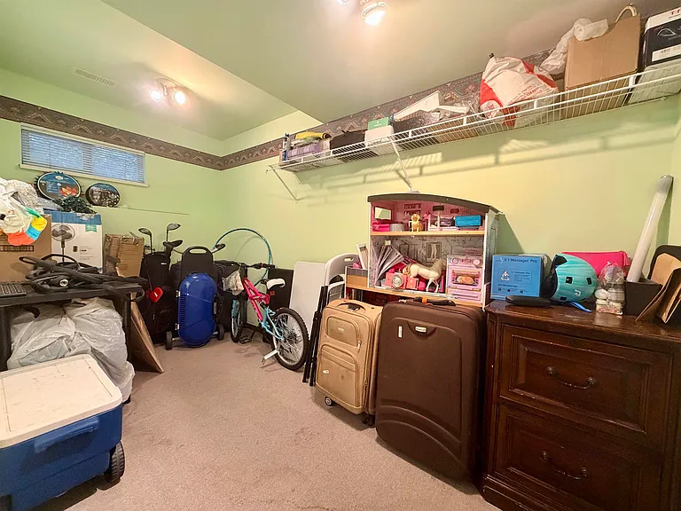 22771 Norton Ct — Photo 18