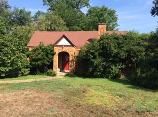 605 Bell Ave, Greenwood, MS 38930