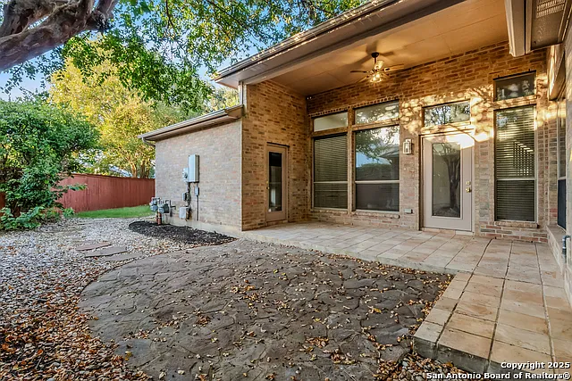 111 Westwood Way — Photo 36
