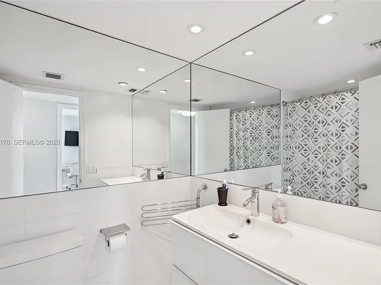 1020 Meridian Ave #401 — Photo 18