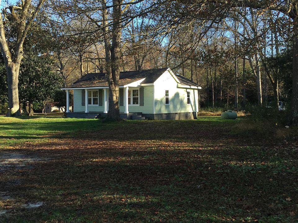2nd image of 7386 Forrest Rd