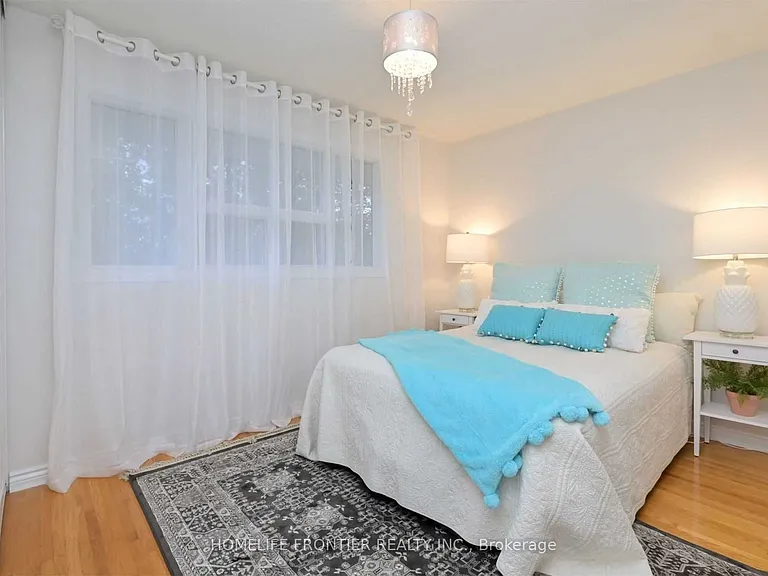 9 Avonmore St — Photo 11