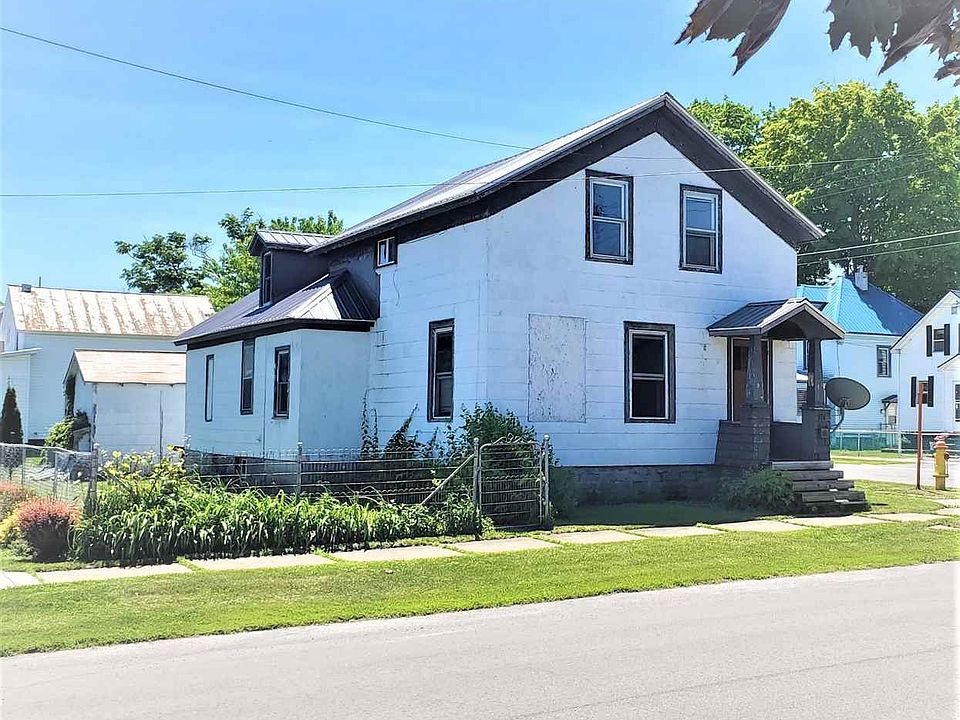 1st image of 324 Ogden St
