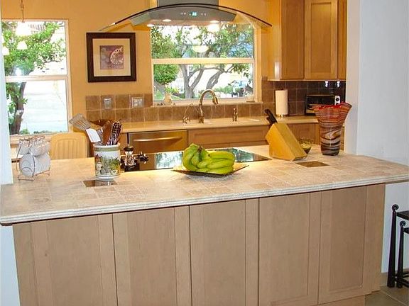 2nd image of 2304 Bayshore Dr