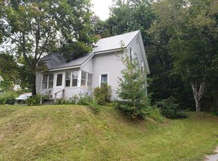 13 Union St, Wilton, ME 04294