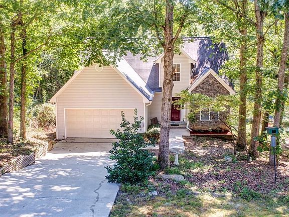 4th image of 4843 Remington Dr