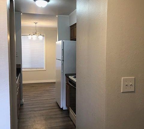 4th image of 12520 NE 145th St APT E38
