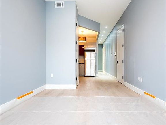 012_78_Jackson_Street__2L-11