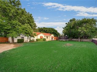 2836 N Saint Augustine Dr, Dallas, TX 75227