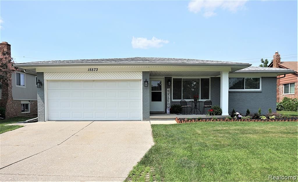 15573 Haverhill Dr, MI 48044 MLS 20230056012 Zillow