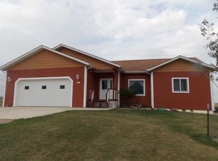 88 Castle Ridge Dr, Lewistown, MT 59457