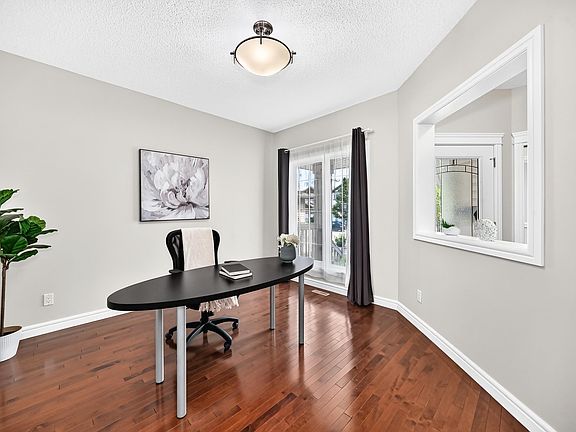 5th image of 1330 114b St SW