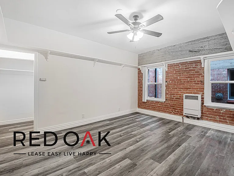 5233 Monte Vista St #306 — Photo 1