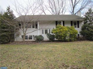 2329 E Vine St, Hatfield, PA 19440