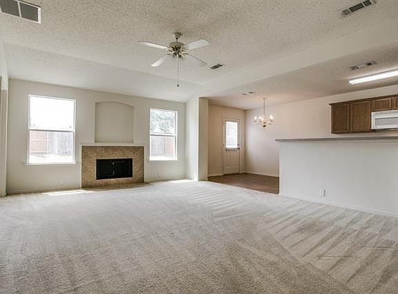 5th image of 2909 Post Oak Dr