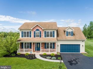 50 Amanda Dr, Littlestown, PA 17340