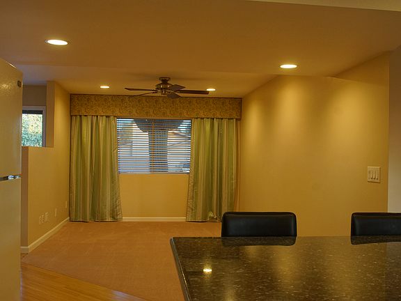 Kitchen Facing Living Room