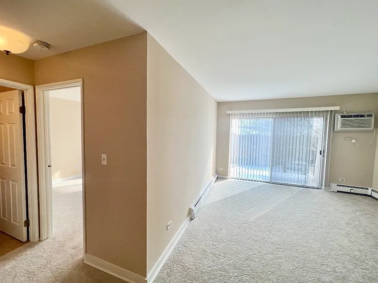 1461 N Winslowe Dr #304 — Photo 7
