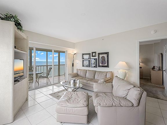4th image of 1020 S Collier Blvd APT 601