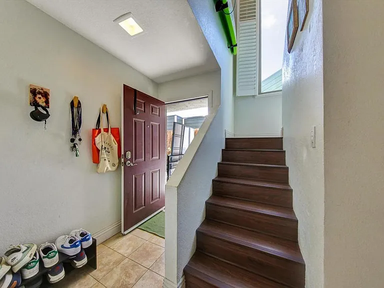 2257 Worden St #2 — Photo 10