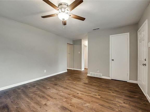 4th image of 307 Magnolia Ln