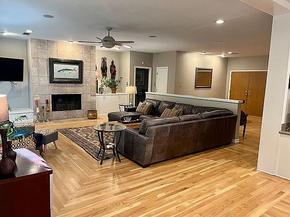 Living/stone fireplace