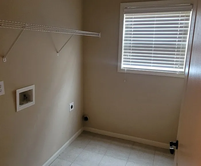 2008 Wisteria Park Ln — Photo 3