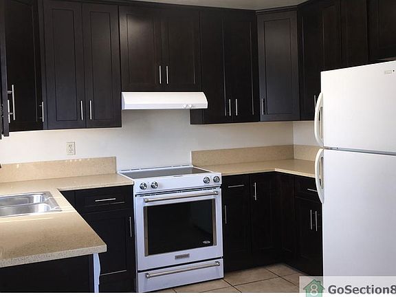 3rd image of 1424 38th St #1