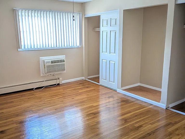 8999 Kennedy Dr #2C — Photo 3