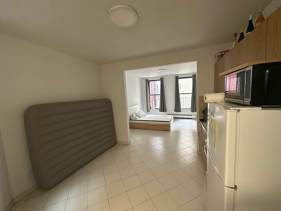 1st image of 1366 York Ave APT 4C