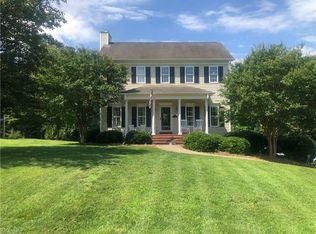 100 Kirkleigh Ct, King, NC 27021